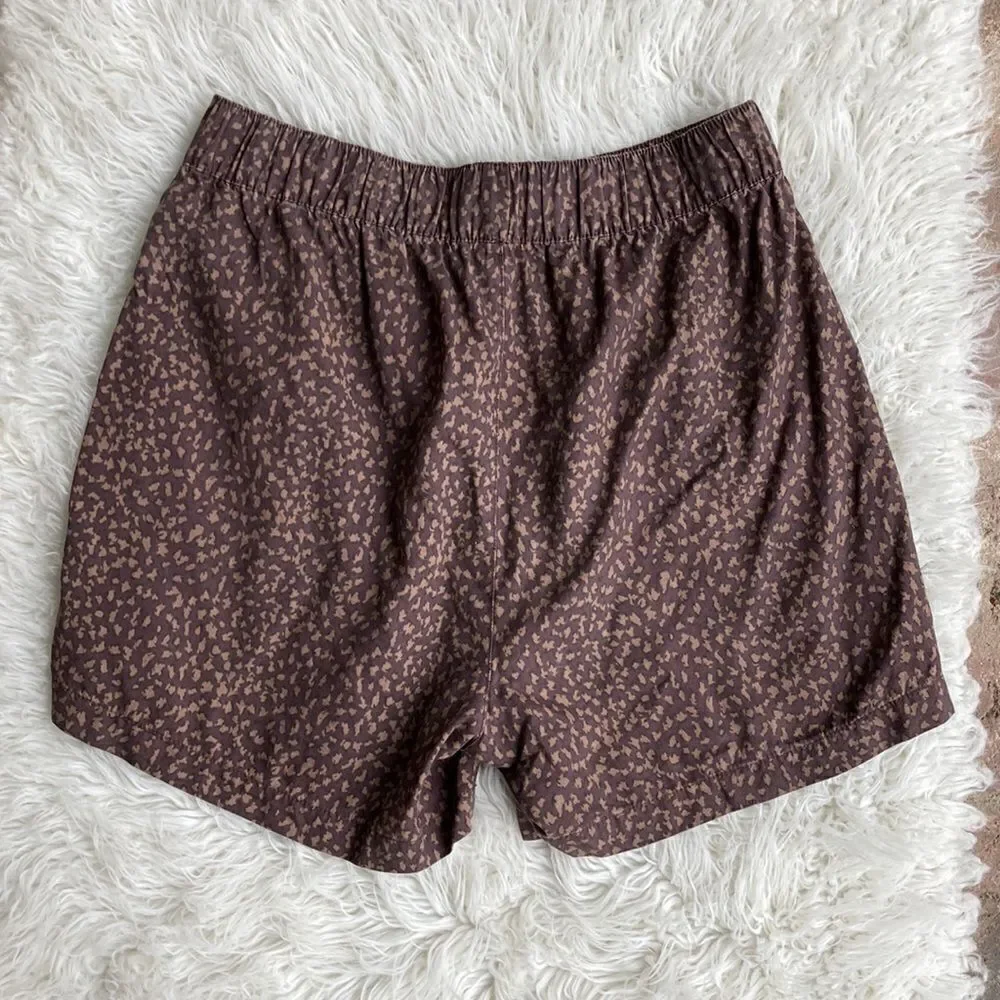 Social Standard By Sanctuary Cheetah Print Pull On Shorts Size L